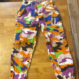 Forever 21 cargo pants size S